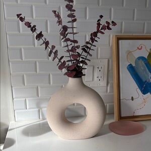 H&M Cream Vase with Burgundy Details